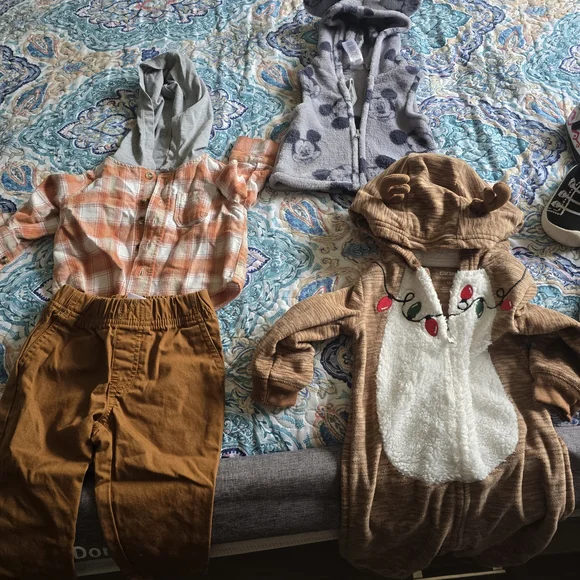 Fisher-Price Monkey Baby Seat with Green Tray - Picture 6 of 9